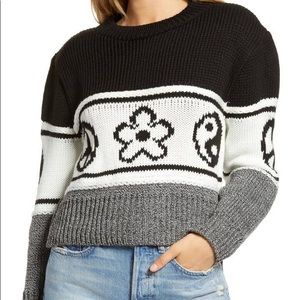 NWT Topshop Yin Yang Cropped Knit Sweater